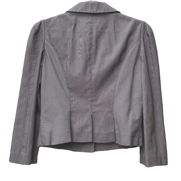 DIANE VON FURSTENBERG DVF Pinstriped Peplum Blazer 6 M Crop Jacket Seersucker - Picture 3 of 15